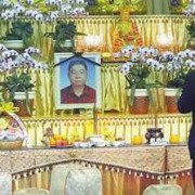 怀孕期间老公参加葬礼（刚结婚一个月老公可以去参加别人的葬礼么）