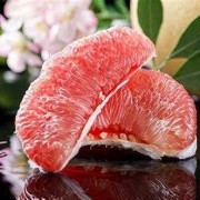孕期吃红柚好还是白柚？还是都不能吃,怀孕吃柚子对胎儿好吗?
