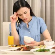 刚怀孕，什么都不想吃，看什么都没食欲,孕期不想吃饭没食欲怎么办