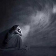 怀孕了感觉抑郁想死，怎么办？有什么方法可以调理,孕期想死正常吗