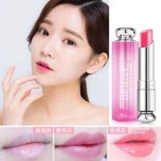 孕期可以用润唇膏吗（孕期可以用润唇膏吗女性）