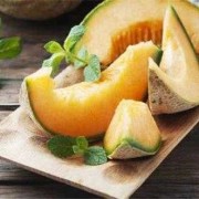 孕期吃哈密瓜（孕期吃哈密瓜的功效与作用）