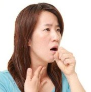 孕37周喉咙痛有黄痰，会感染胎儿吗,孕妇咳黄痰对胎儿影响孕晚期