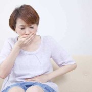 怀孕期间胃里难受（怀孕两个月了胃总是难受不舒服是怎么回事）