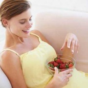 孕妇肚子发紧发硬是怎么回事,孕期肚子紧绷绷的是怎么回事啊