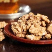 孕妇可以吃核桃吗,孕期吃核桃仁有什么好处