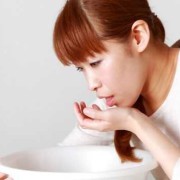 孕期不恶心（孕期不恶心不吐正常吗）