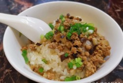 孕妇可以吃糯米饭吗?听说会导致便秘,孕期吃面食好吗有营养吗