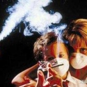 怀孕期间闻烟味儿（孕妇闻烟味对胎儿影响有多大?长期在吸烟的环境下生活，宝宝会怎么样）
