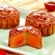 孕期能吃月饼吗（问孕妇可以吃豆沙月饼吗）