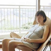 孕期乳头变深（怀孕乳晕变大颜色变深正常吗？怀孕期间身体会有什么变化）