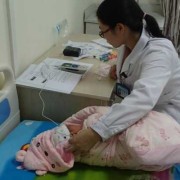 胎儿听力如何检查（42天听力筛查，宝宝醒着的时候能不能测还是一定要睡着才可以）
