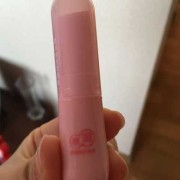 孕期可以用润唇膏吗（孕期可以用润唇膏吗女性）
