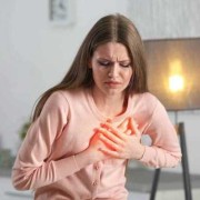 孕期三个月后胸部胀痛会消失吗,孕期胸疼疼多久会消失正常