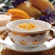 孕期吃多少燕窝（坐月子燕窝每天吃多少合适）