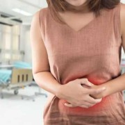 孕期小腹坠胀是怎么回事,孕期小腹胀痛正常吗