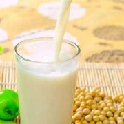 孕期喝豆浆好吗（怀孕期间能经常喝豆浆吗）