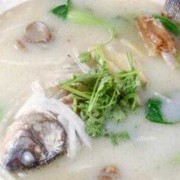 孕期喝鱼汤的好处（孕妇喝鲫鱼汤有什么好处）