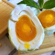 孕期能吃咸鸭蛋吗（孕期能吃咸鸭蛋吗?）