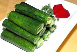 孕期能吃黄瓜（坐月子可以吃黄瓜么？月子黄瓜怎么吃）
