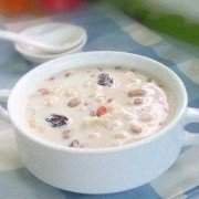 孕妇前三个月吃什么对胎儿好（孕妇前三个月吃什么对胎儿好）