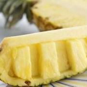 孕期可以吃菠萝吗（孕期可以吃菠萝吗中期）