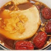 孕早期可以吃红糖煮鸡蛋吗,孕妇吃红糖就立刻滑胎