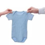 胎儿头颈大（宝宝衣服领子大了怎么改小又好看）