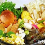 孕后期吃什么对胎儿好（孕后期吃什么对胎儿好）