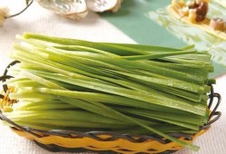 孕期不能吃韭菜吗（孕妇不能吃什么蔬菜）