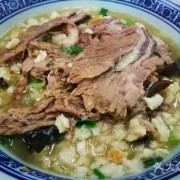 怀孕期间可以吃牛肉吗（孕妇能吃牛肉泡馍么）