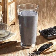 孕妇吃黑豆对胎儿好吗（黄豆黑豆红豆花生豆浆孕妇可以喝吗？对宝宝好不好）
