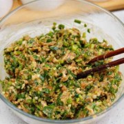怀孕中期的孕妇能吃韭菜吗,孕期可以吃韭菜馅饺子吗