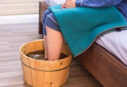 孕期热水泡脚好吗（孕期热水泡脚好吗有影响吗）