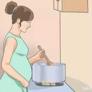 孕期自己做饭（孕期自己做饭会影响胎儿吗）