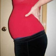 孕期肚子变化图（孕妇吃饱后肚子硬怎么回事的啊？不知道这个是不是属于正常的啊）