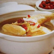 孕期可以喝鸡汤吗（孕期可以喝鸡汤吗）
