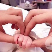 孕妇梦见胎儿早产（孕妇梦见胎儿早产孩子很健康）