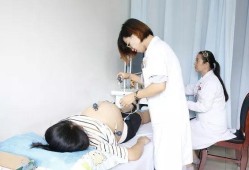 孕期做心电图有什么用（心电图检查需要脱衣服吗?孕期心电图检查的作用）