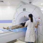胎儿磁共振能查出什么（核磁共振有辐射吗？孕妇可以做吗）