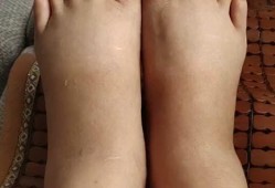 怀孕脚会变大吗为什么呢,孕期脚会变大吗?
