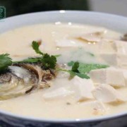 孕期补钙的汤（孕妇鱼汤怎么做好喝又营养补钙）