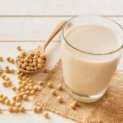 孕期喝豆浆好吗（怀孕期间能经常喝豆浆吗）