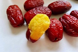 孕妇吃枣好吗,孕期吃枣对胎儿好么吗