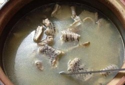 孕妇初期可以吃蛇汤吗？会导致流产吗,蛇肉是清火还是上火