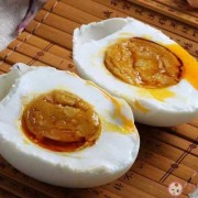 孕期吃太咸有哪些危害（咸蛋黄吃了有什么好处坏处）