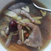 鸽子汤放芹菜可以吗,孕妇护肝茶