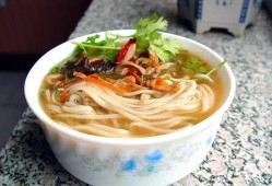 孕期吃面条好吗（孕期吃面条好吗会胖吗）
