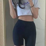 买裤子的自然腰是什么意思,裤子太紧会引起胎儿窘迫吗