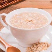 孕期吃燕麦（孕期吃燕麦片的功效与作用）